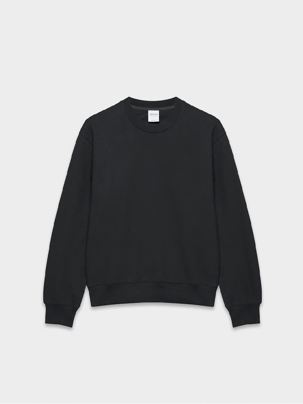 Aritzia mega fit crew